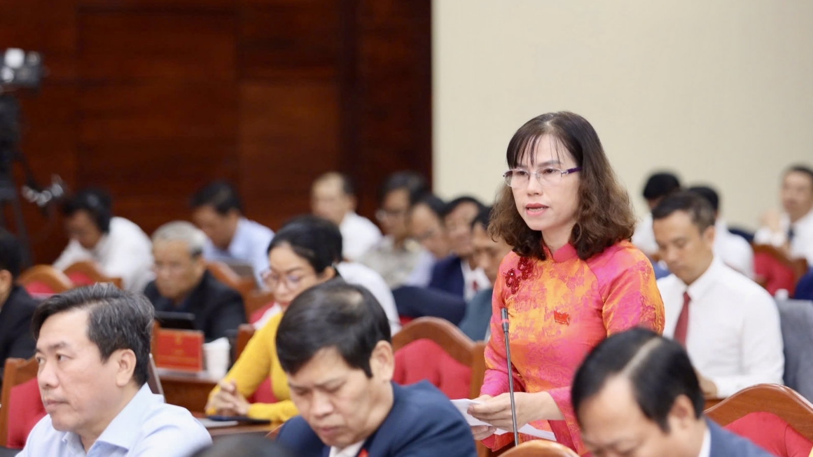 HĐND tỉnh Đắk Lắk chất vấn trách nhiệm cải thiện môi trường đầu tư, kinh doanh